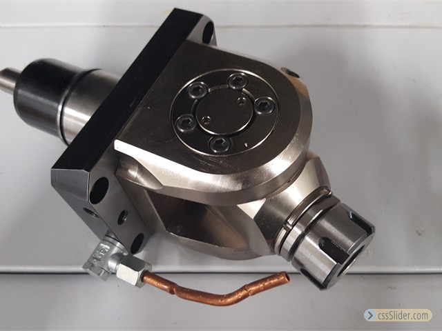 Porte outil rotatif angulaire